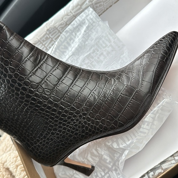 Steve Madden lavan dark brown croc boots kitten heel - Picture 4 of 4